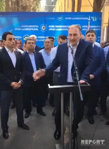 Gürcüstanın hakim partiyası Marneulinin icra başçısı vəzifəsinə azərbaycanlının namizədliyini irəli sürüb
