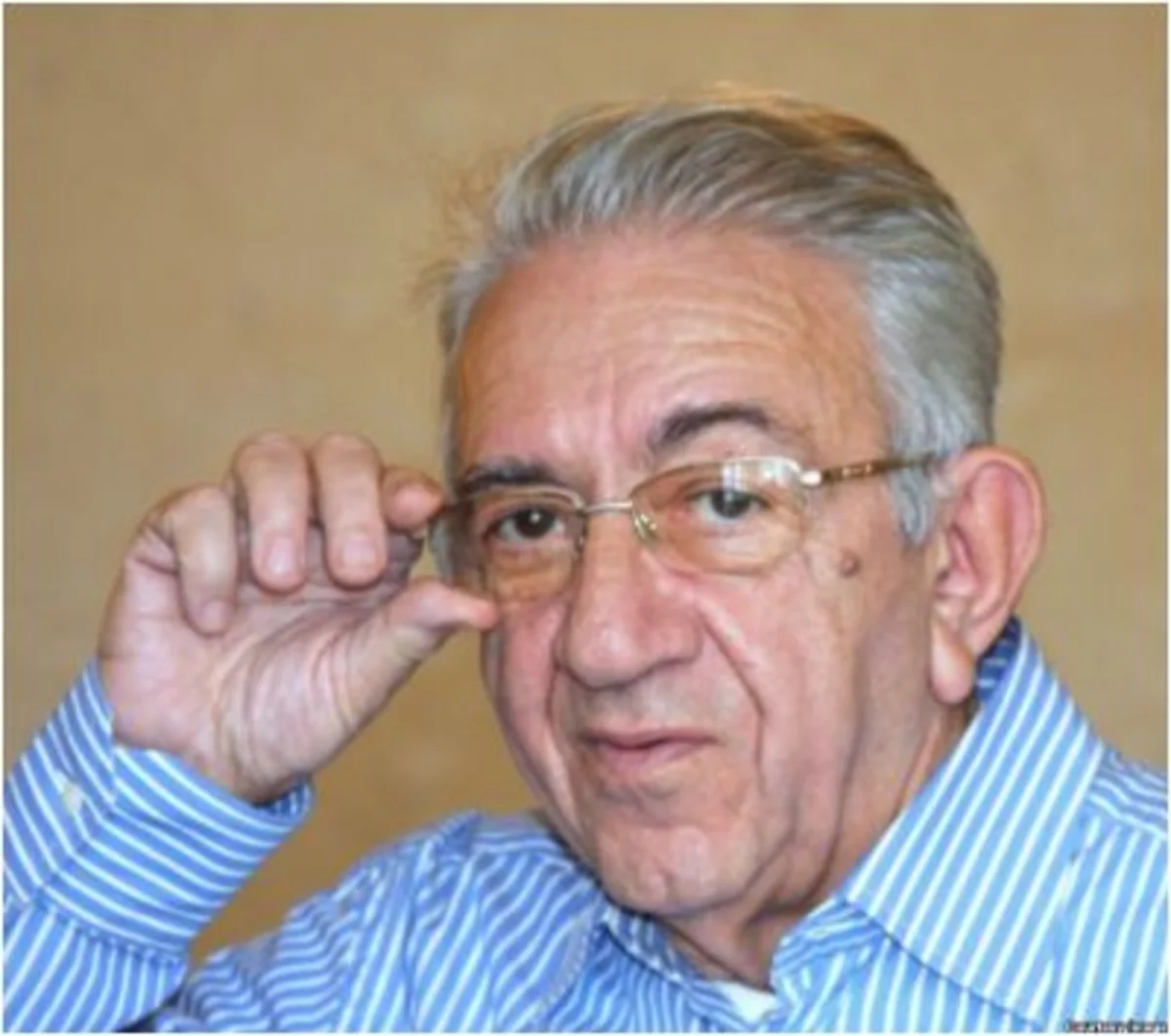 Azərbaycanın tanınmış politoloqu vəfat edib