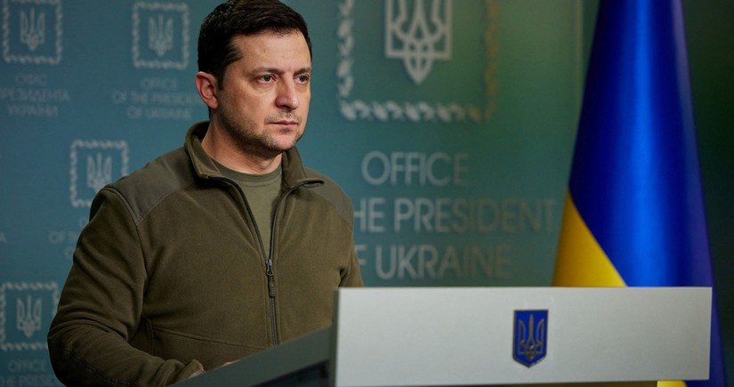 Зеленский призвал усилить санкции против России после массированного удара дронами и ракетами