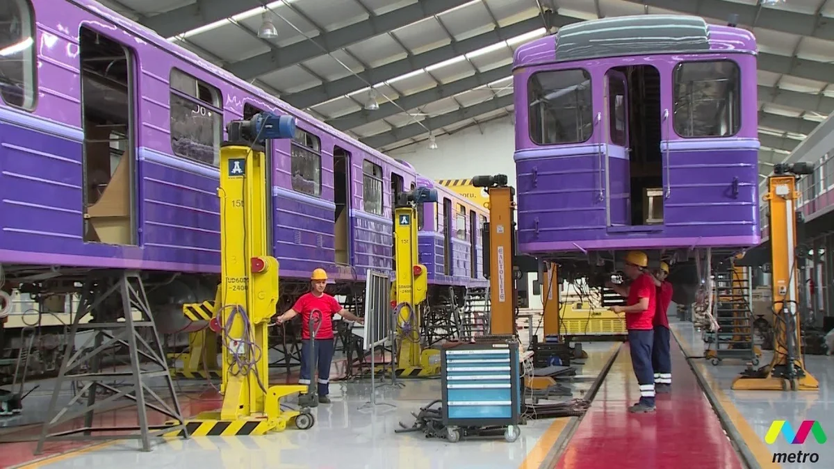 Metropoliten rəsmisi: Son iki ildə 15 vaqon, 3 qatar əsaslı təmir olunub