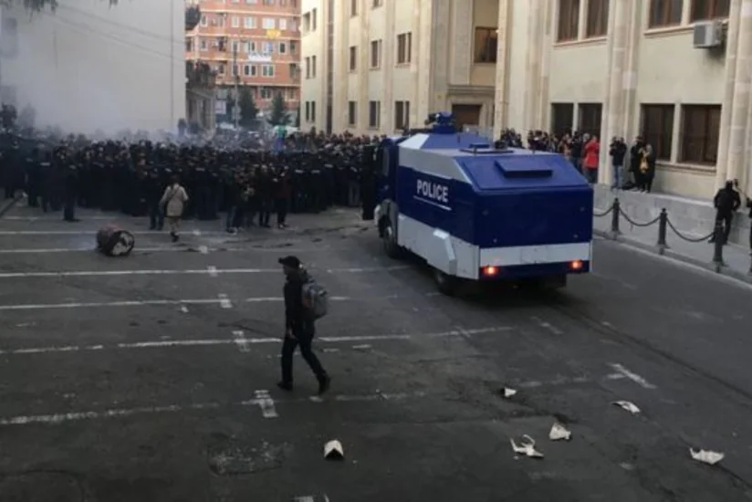 Tbilisidə aksiya iştirakçılarının 10-u həbs edilib