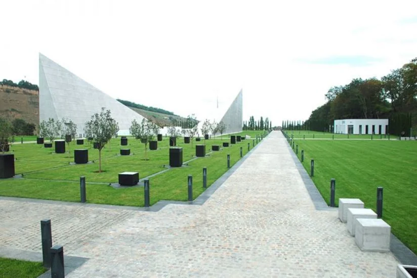 ​Qış məktəbinin iştirakçıları Quba Soyqırımı Memorialını ziyarət edəcəklər