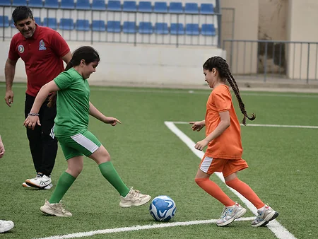 FIFA-nın təşəbbüsü və dəstəyi ilə Azərbaycanda kütləvi futbol festivalı keçirilib