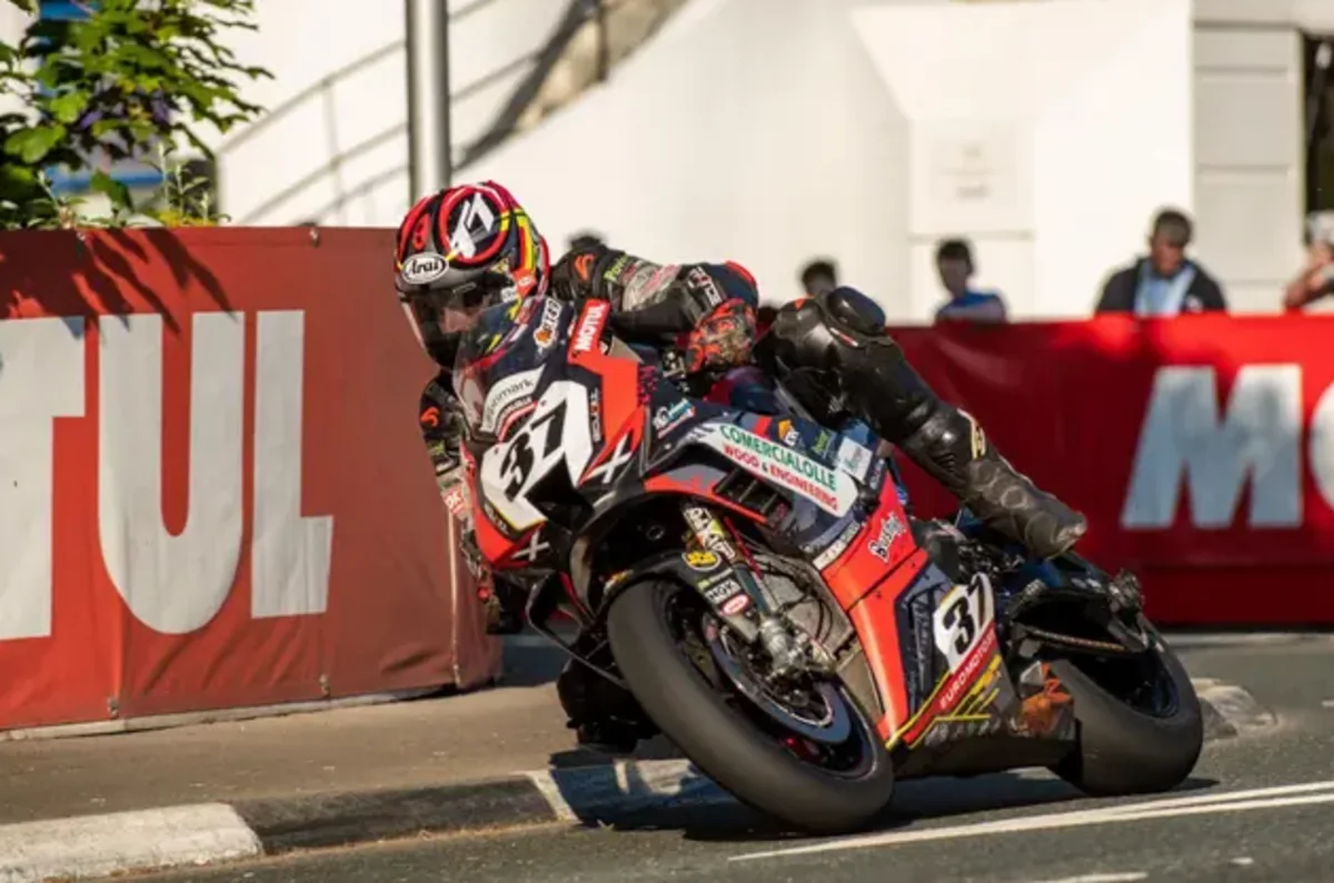 İspaniyalı motosikletçi yarışdakı qəza nəticəsində ölüb