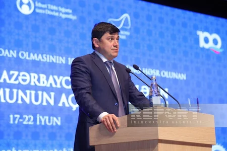 Bakıda ilk dəfə Dünyadakı Azərbaycanlı Təbiblərin Simpoziumu keçirilib - YENİLƏNİB