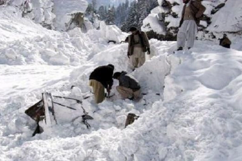 Pakistanda qar uçqunu nəticəsində 14 nəfər həlak olub