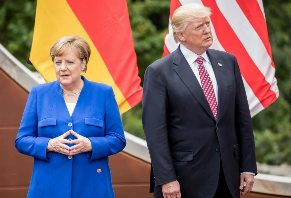 Трамп намерен по приглашению Меркель посетить Германию