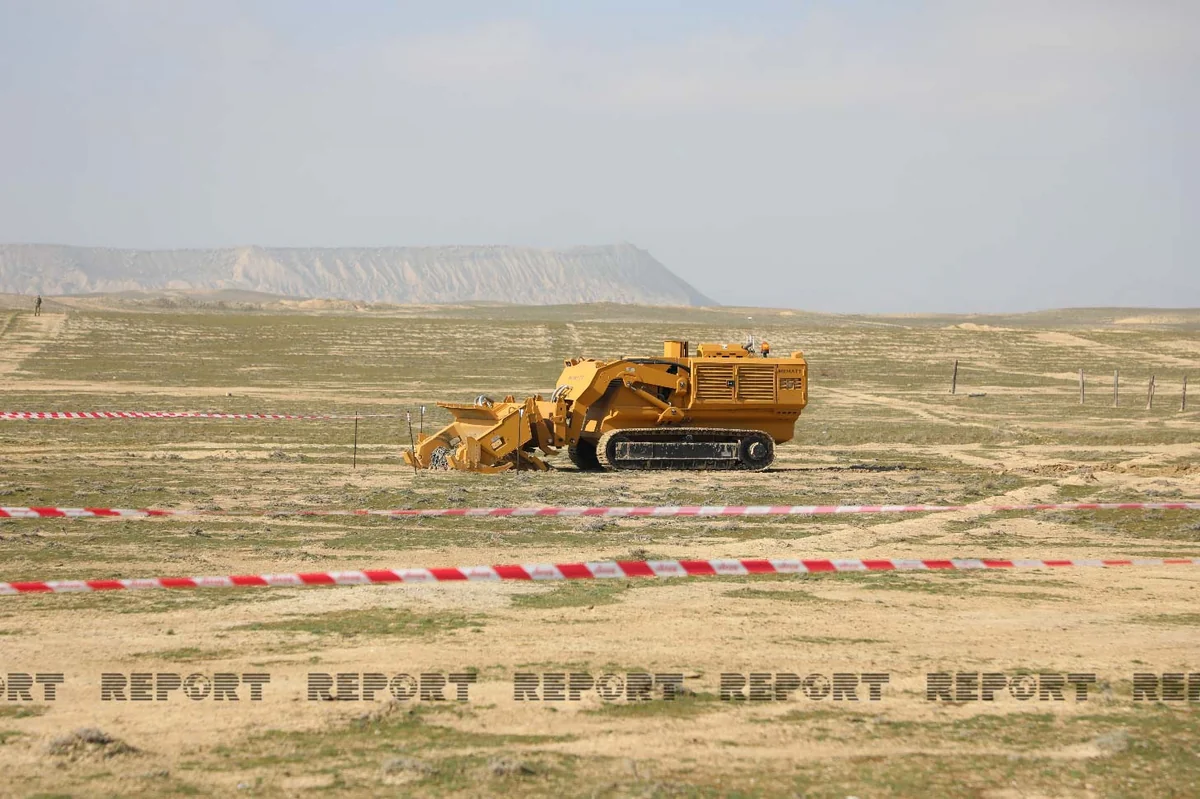 Azerbaijan explains advantages of demining equipment from Turkey