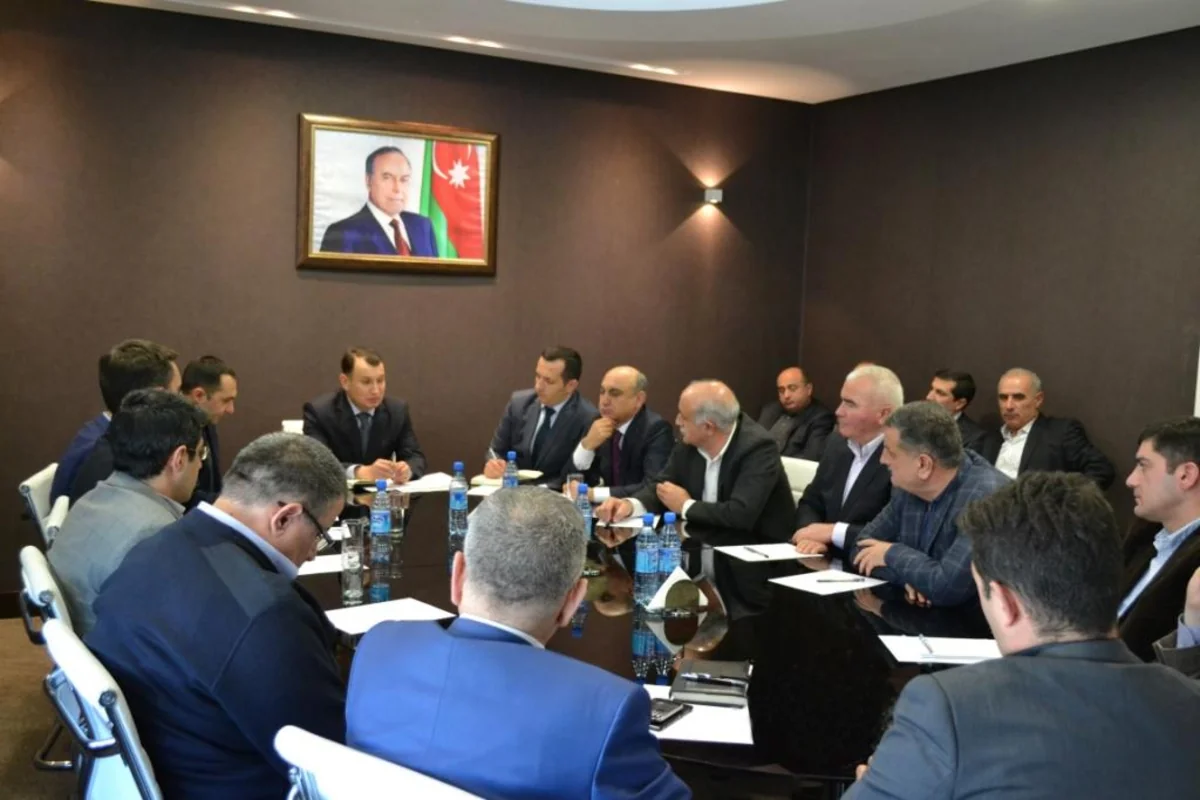İqtisadiyyat Nazirliyində şərabçılıq müəssisələri ilə müzakirələr aparılıb