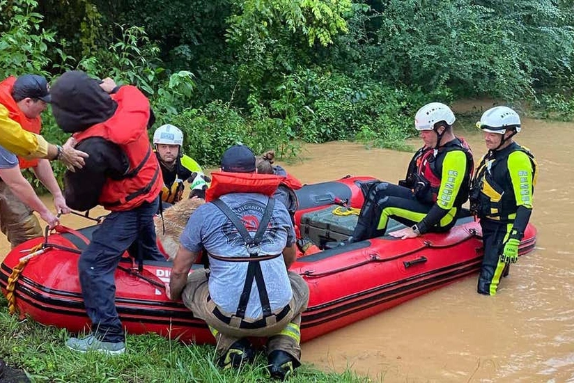 При наводнении в Теннесси погибли десять человек