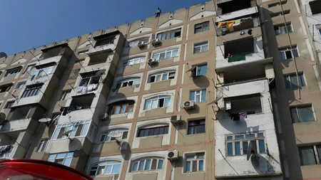 Bakıda intihara cəhd hadisəsi olub - FOTO