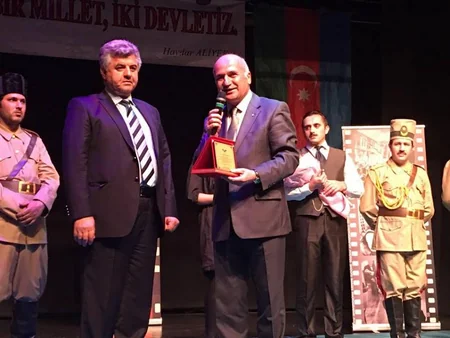İrəvan Dövlət Azərbaycan Dram Teatrı Türkiyəyə qastrol səfərinə yola düşüb