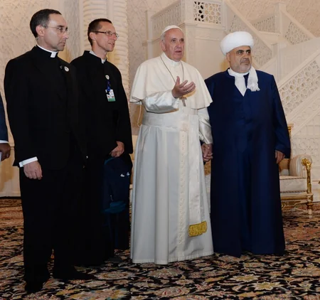 Roma Papası Heydər Məscidində olub