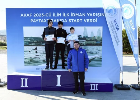 Kanoe və Avarçəkmə Federasiyası 2023-cü ilin ilk yarışını Bakıda keçirib