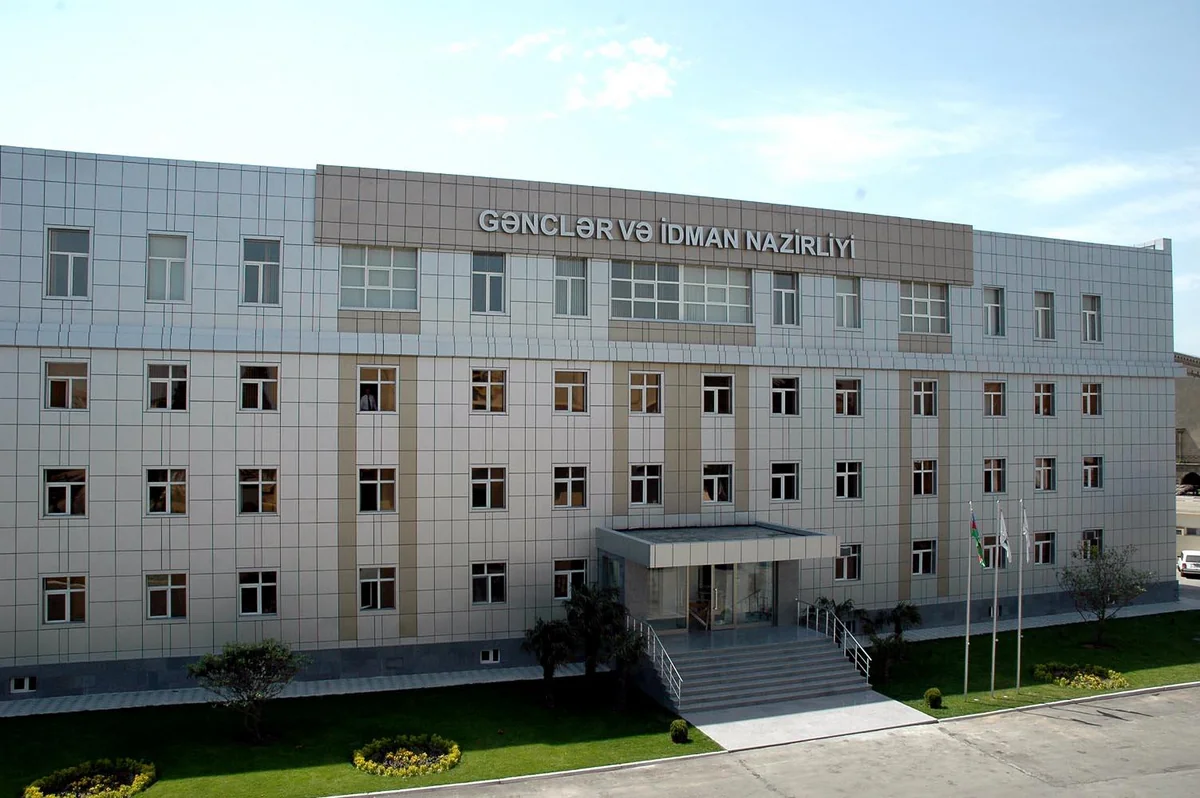 Gənclər və idman nazirinin müavini vəzifəsindən azad edilib