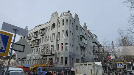 Kharkiv street destroyed by S-300 - PHOTO REPORTAGE