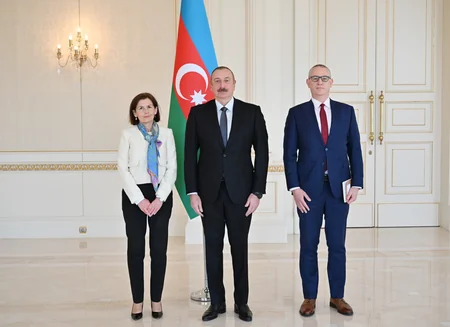 Prezident İlham Əliyev Fransanın yeni səfirinin etimadnaməsini qəbul edib - YENİLƏNİB