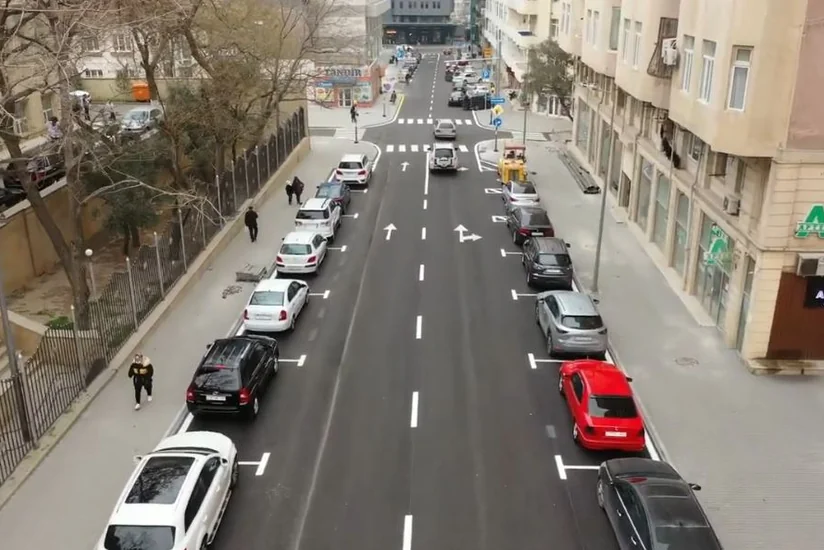Azərbaycanda ödənişli parklanma yerlərinin idarə edilməsinə başlanılıb