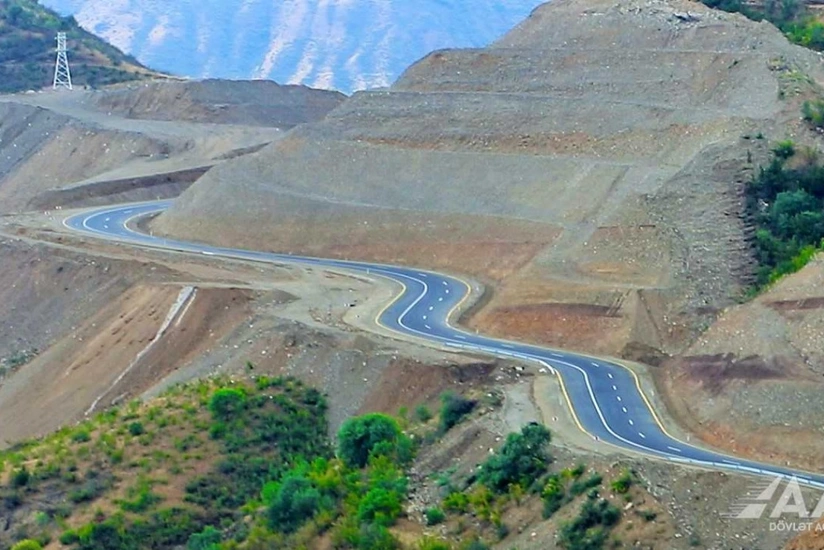 Construction of new automobile road bypassing Lachin completed