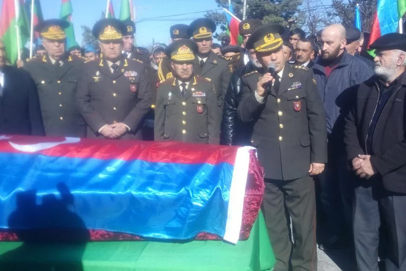 Шехида Чингиза Гурбанова похоронили в Аллее шехидов в Гусарах - ФОТО