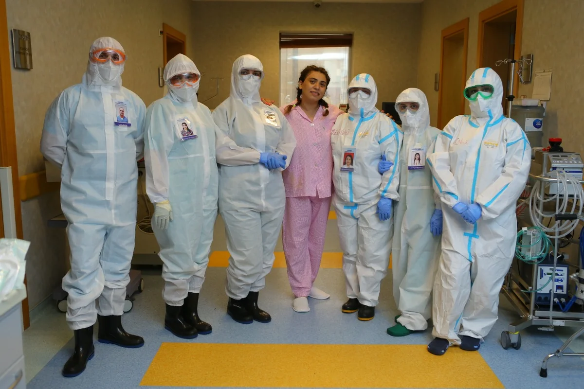 Azərbaycanda daha bir həkim koronavirusdan sağaldı