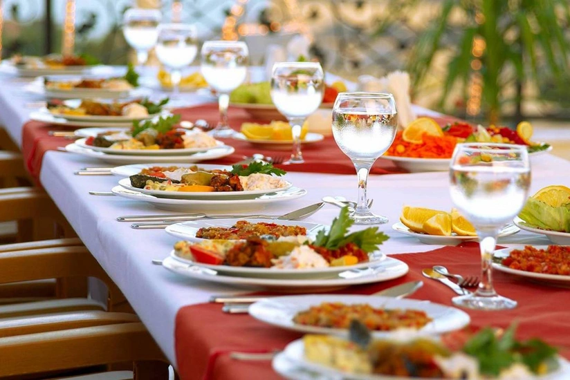 QMİ iftar süfrəsinin yalnız ailə üzvlərinin iştirakı ilə açılmasını tövsiyə edir