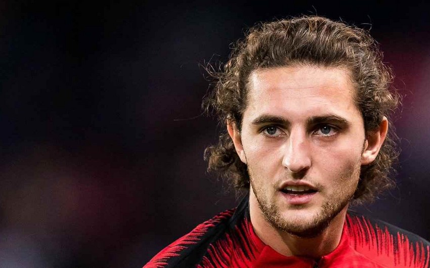 Mançester Siti və Barselona Yuventusun futbolçusunu istəyir