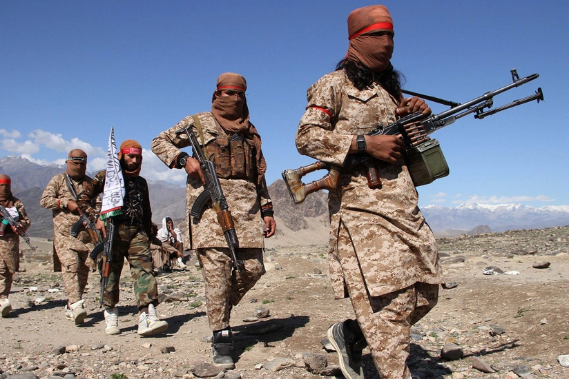 “Taliban” hezarilərin liderinin abidəsini partladıb