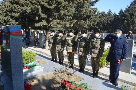 Почтена память Национального героя Мубариза Ибрагимова