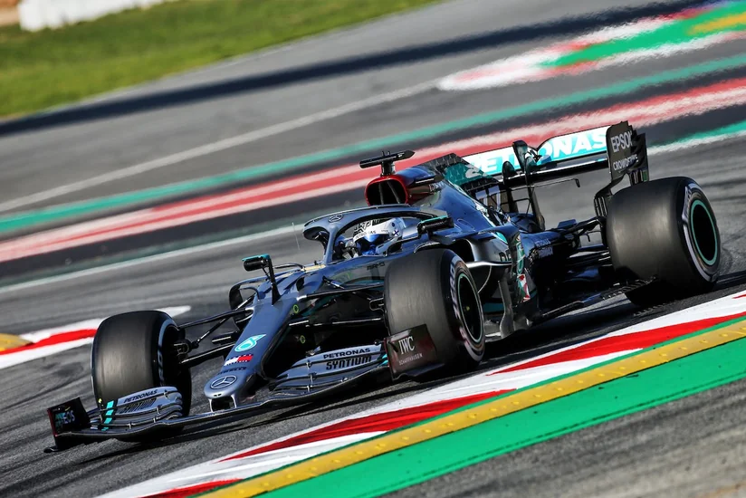 Formula 1: İlk test yürüşündə ən yaxşı nəticəni bu komanda göstərdi