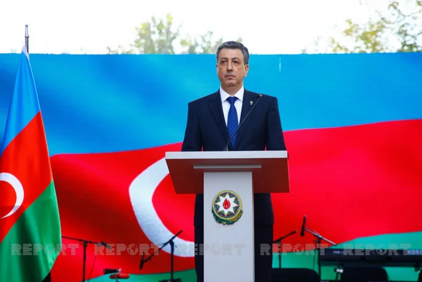 Azərbaycan səfirliyi gürcü müğənnini təltif edib