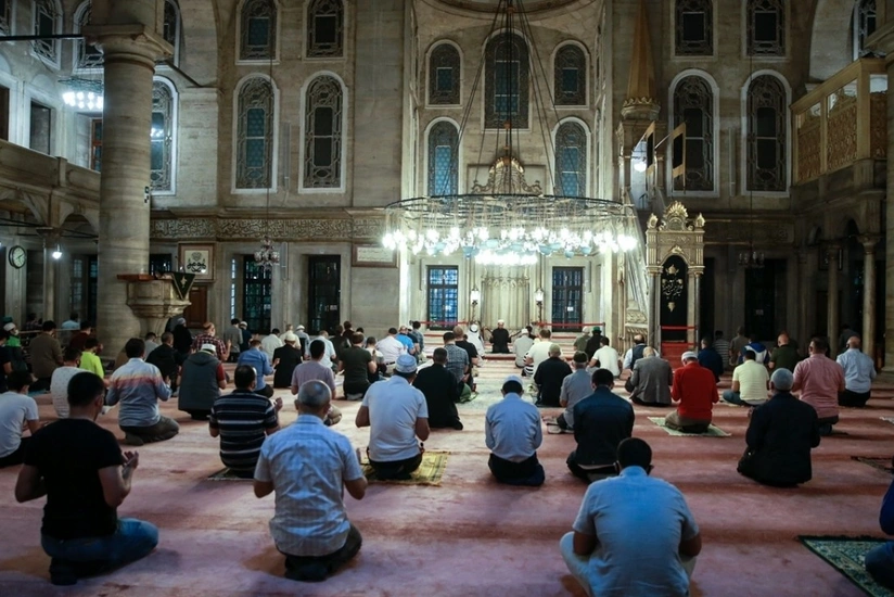 Türkiyədə məscidlər tam açıldı