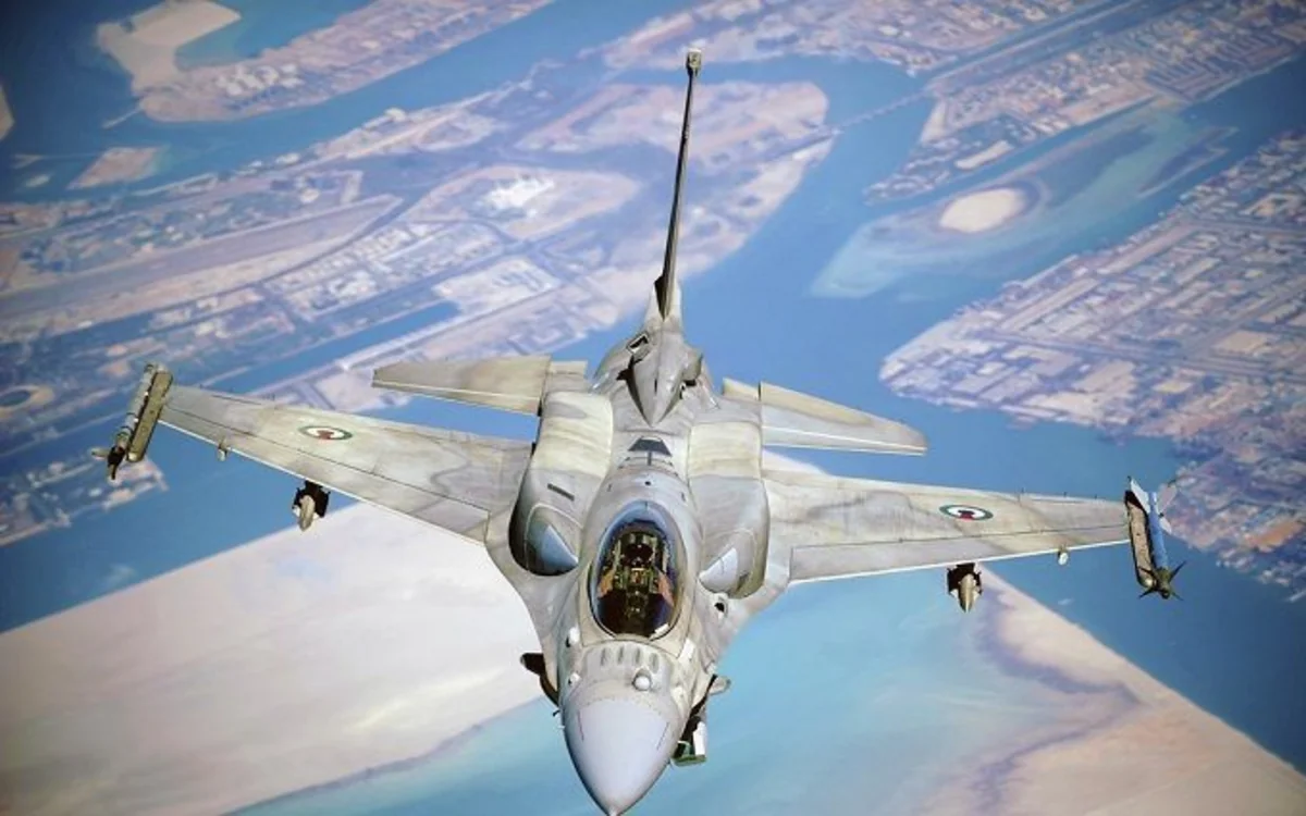 В Румынии будет создан учебный центр самолетов F-16 для ЕС