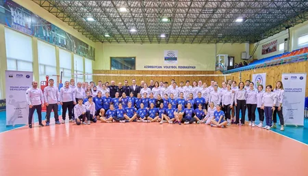 Bakıda voleybol üzrə “Gənc atletlərin inkişafı” layihəsi çərçivəsində ilk seminar keçirilib