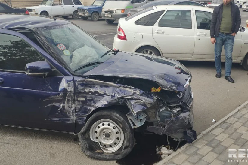 Tərtərdə iki avtomobil toqquşub, xəsarət alanlar var