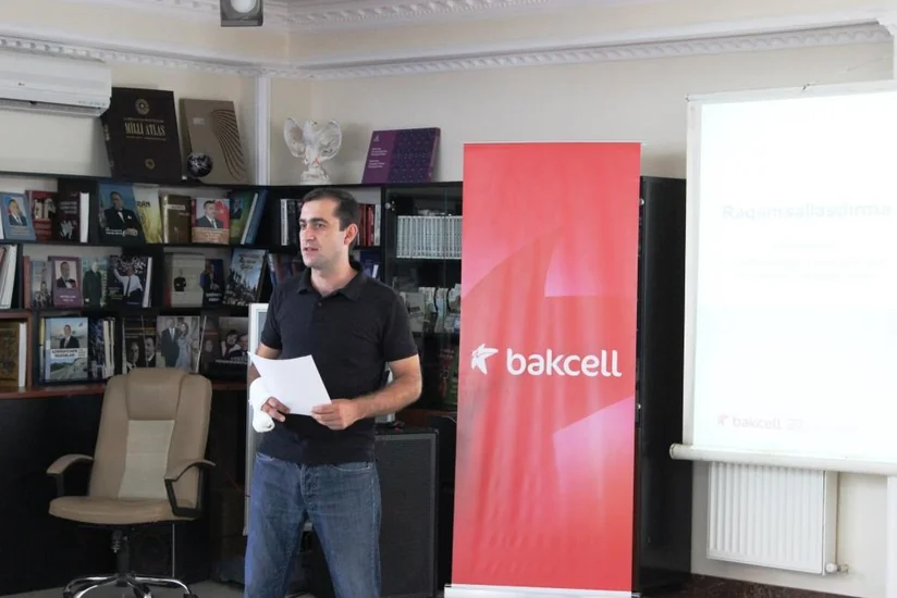 Bakcell növbəti dəfə “Mobil telekommunikasiyaya giriş” seminarı təşkil edib