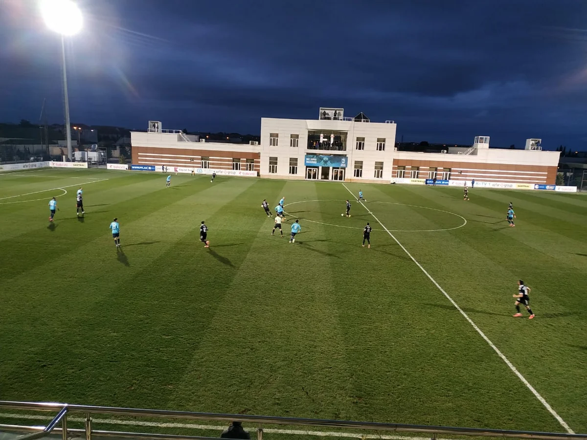 Qarabağ yenə Zirəyə qalib gəldi