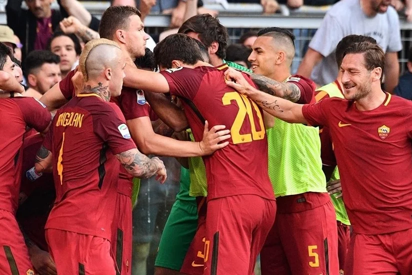 Çempionlar Liqasında qrup mərhələsinə birbaşa vəsiqələrin bütün sahibləri müəyyənləşib - SİYAHI