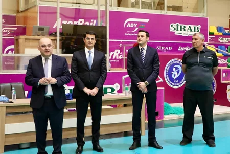 Şahin Bağırov Azərbaycan voleybol millisinin üzvləri ilə görüşüb