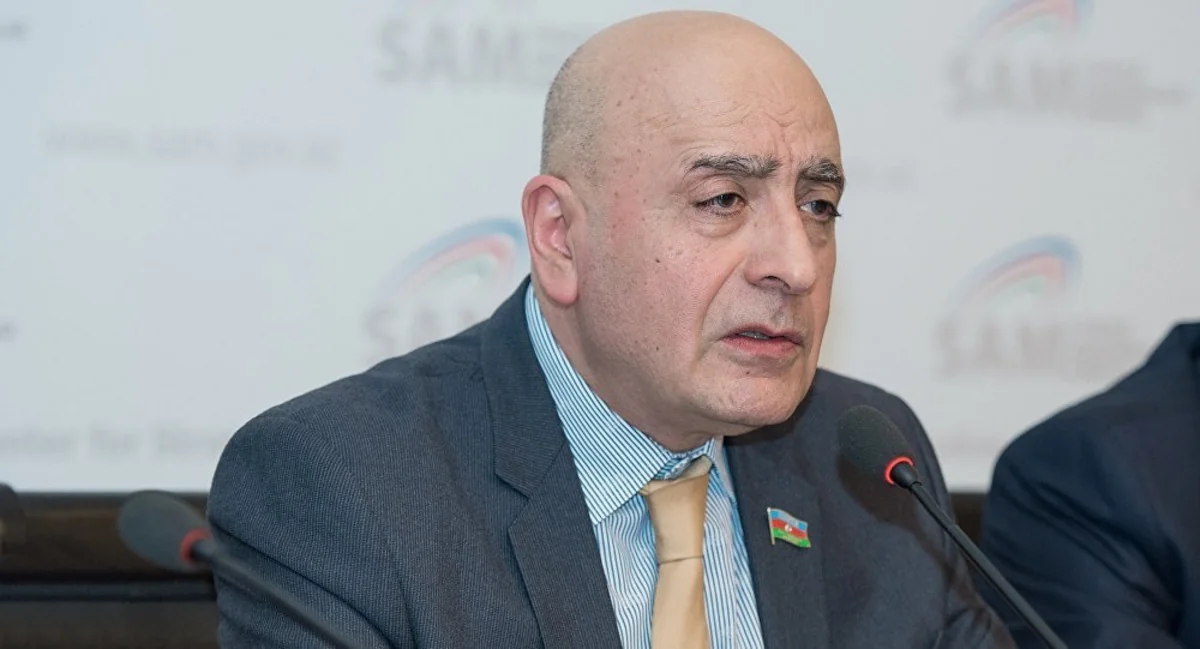 Rasim Musabəyov Rusiyaya gedir