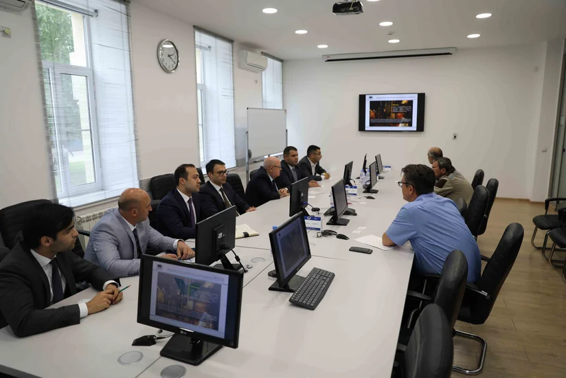 Представители AzerGold обсудили новые технологии в Казахстане