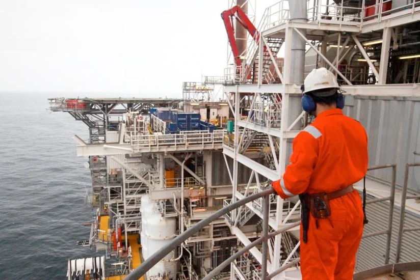 “Azneft”: Hava şəraiti ilə əlaqədar 204 nəfər işçi təxliyə olunub