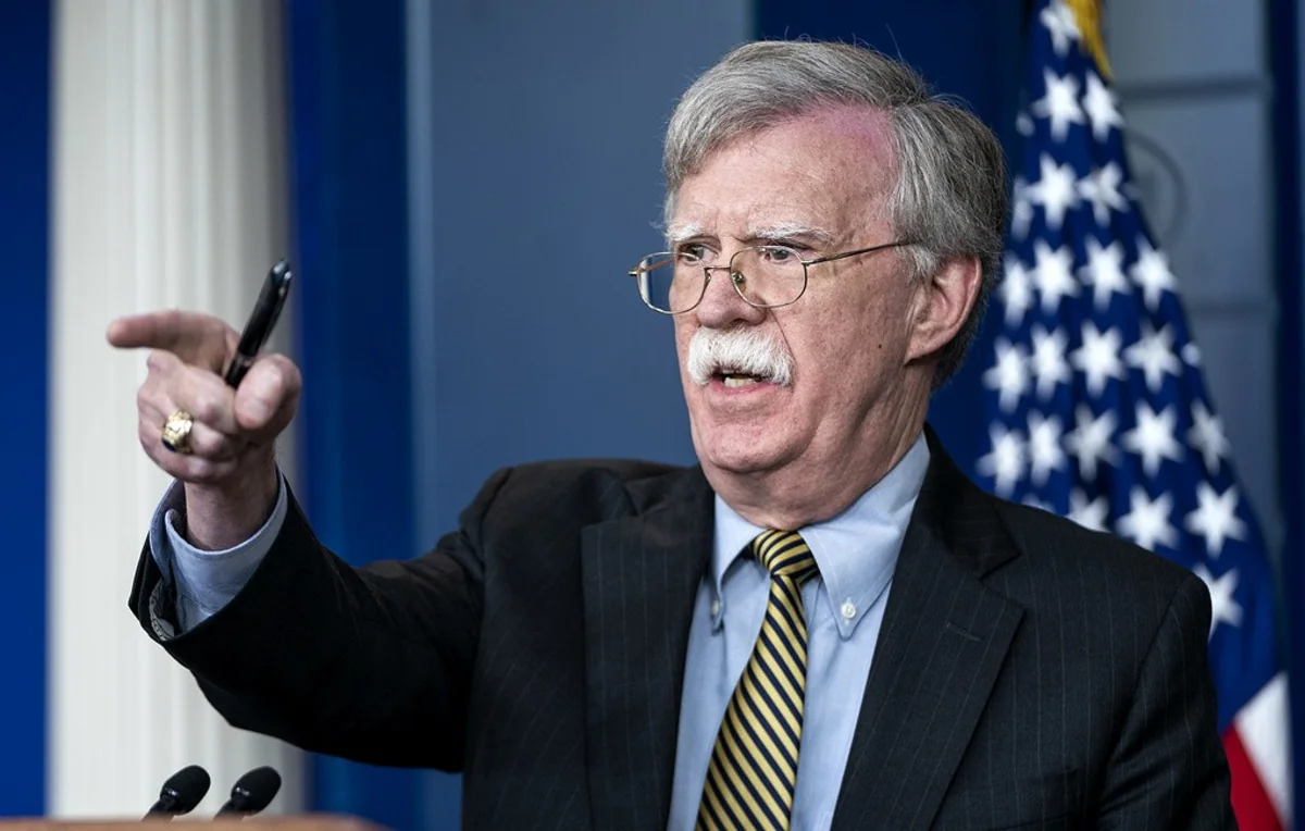 Болтон анонсировал новые санкции США против Кубы
