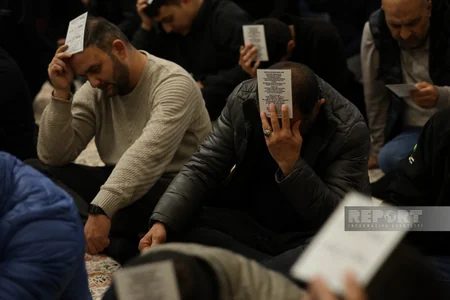 Bakıda Qədr gecəsi keçirilir - FOTOREPORTAJ