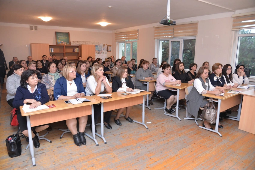 “Məktəb seminarları”na start verilib