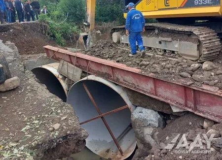 Astarada qəzalı vəziyyətə düşmüş körpünün yerləşdiyi ərazidə hərəkət bərpa olunub