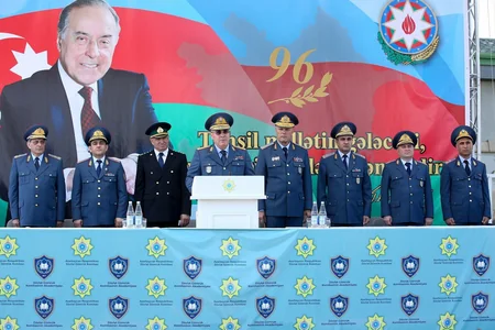 Xidmətə yeni qəbul olunmuş gömrükçülərin andiçmə mərasimi keçirilib