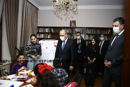 Emin Əmrullayevin Gürcüstana səfəri başlayıb