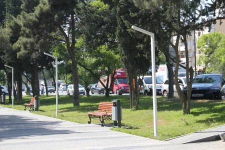 Bakı küçələrində yenidənqurma işləri aparılır
