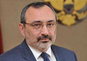 Ermənistanda istefalar davam edir